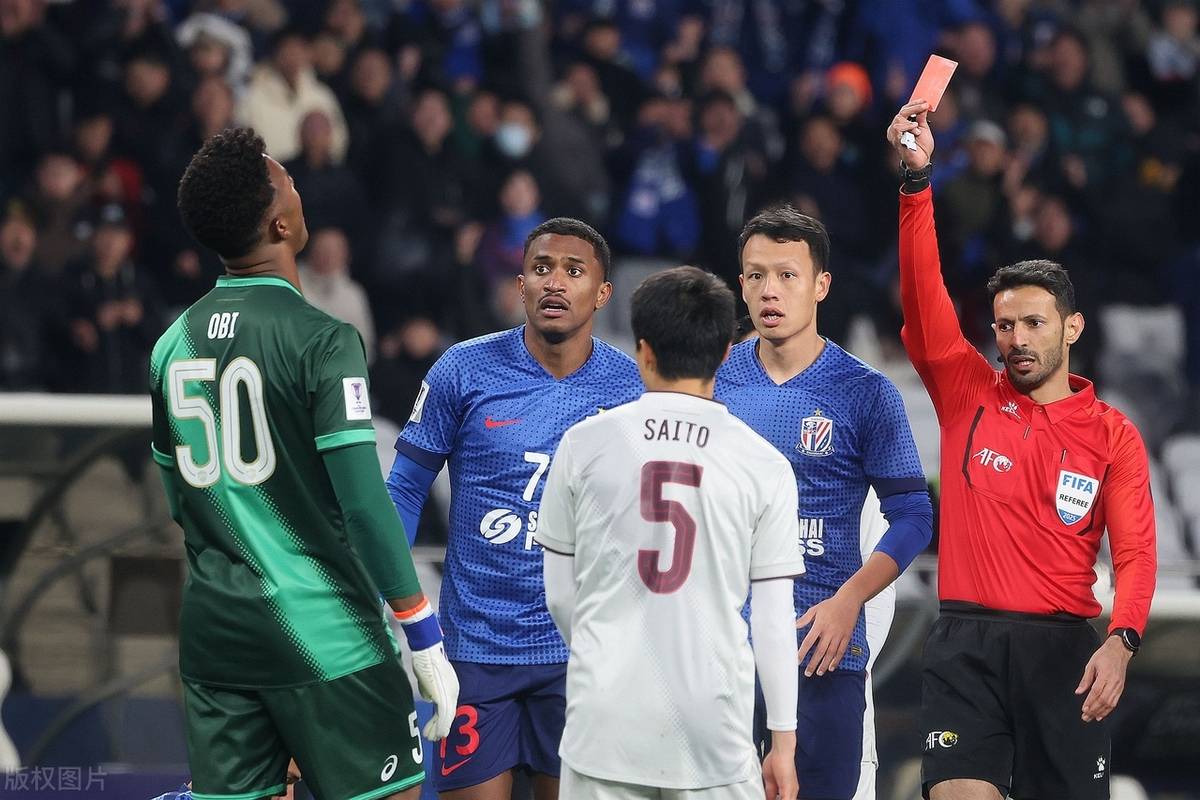 中超球队在比赛中展现出坚定信心