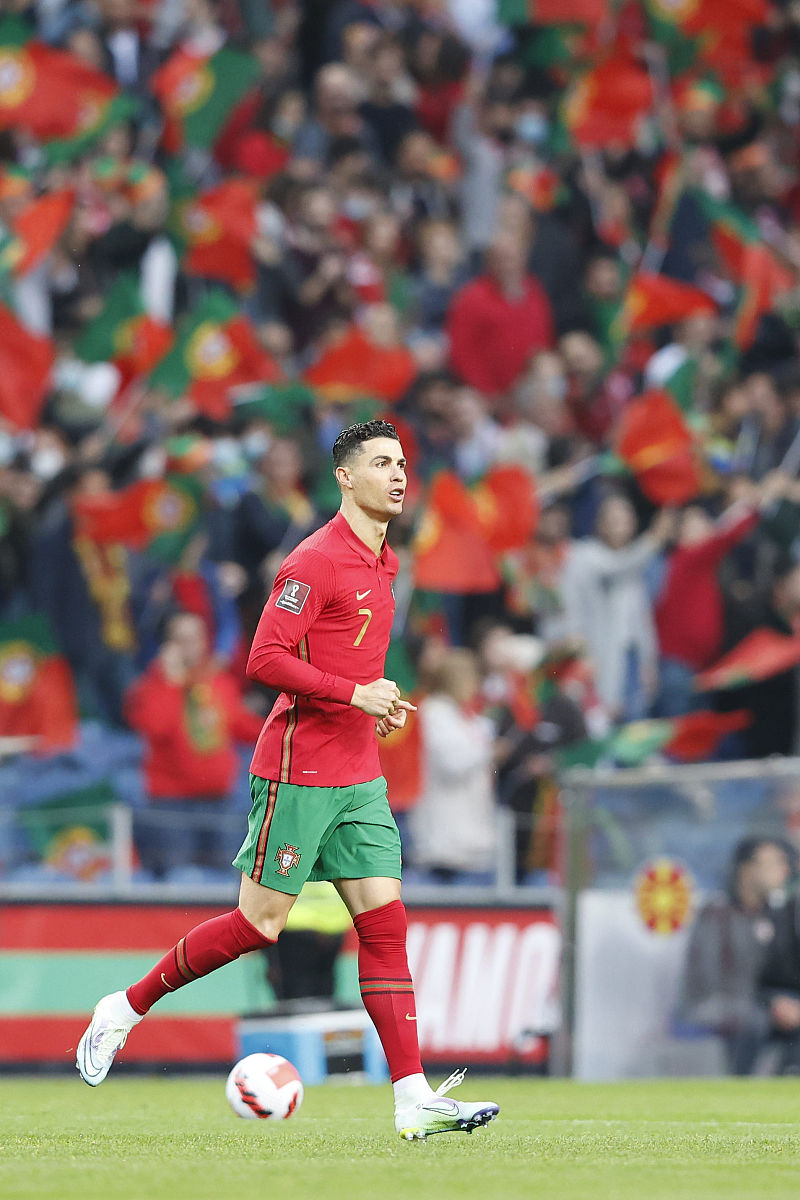 危机重重！球队眼看胜利需踏上征程