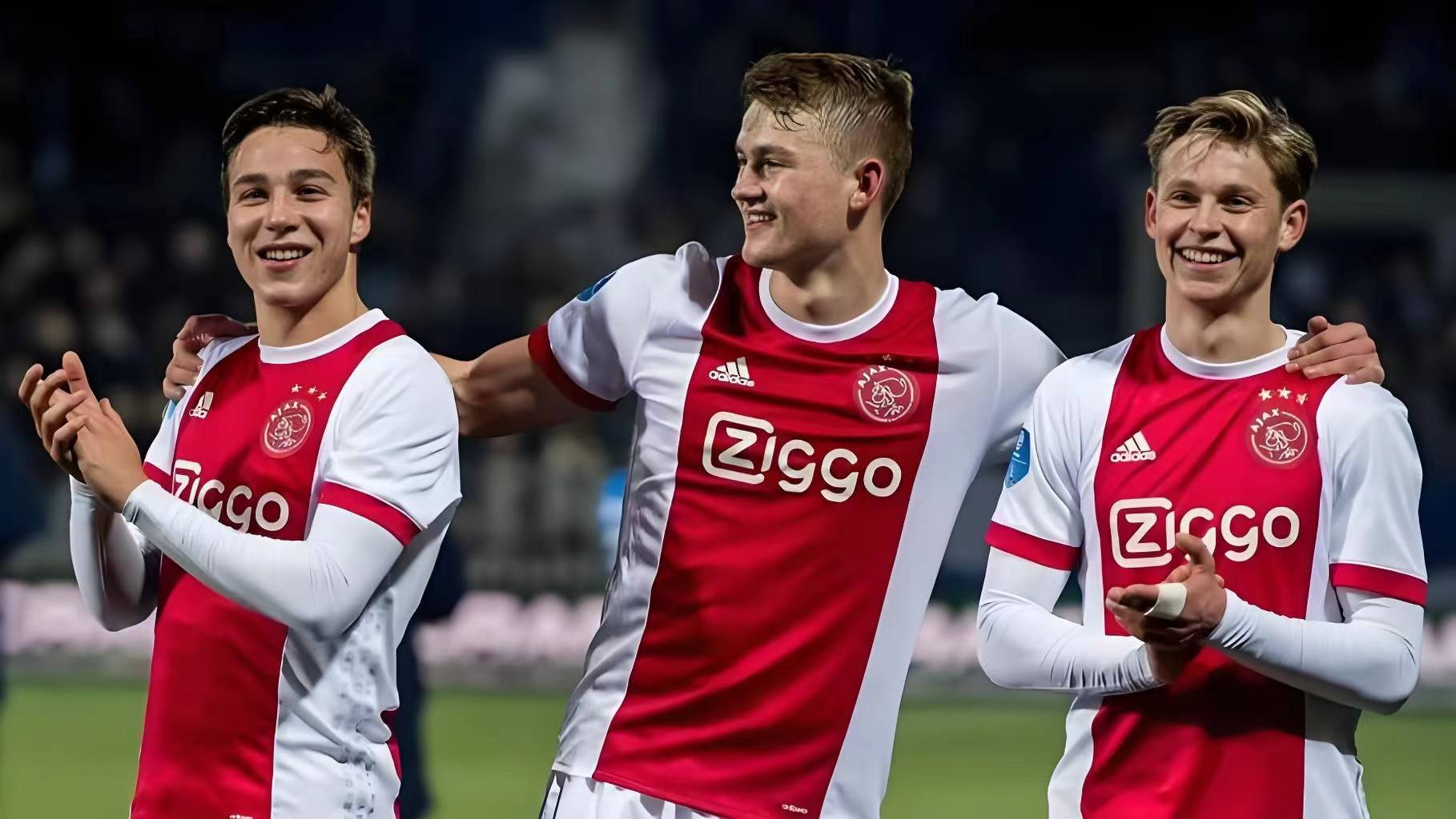 尤文图斯力克阿贾克斯，晋级淘汰赛！