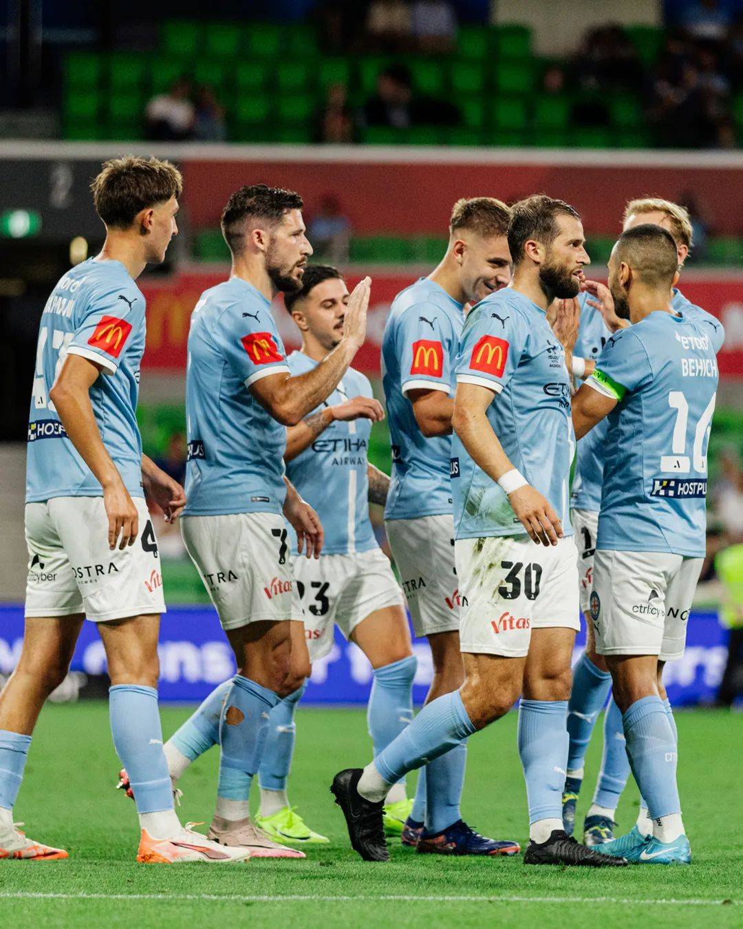 激动人心：瑞典队与澳大利亚队加入激烈战斗的简单介绍