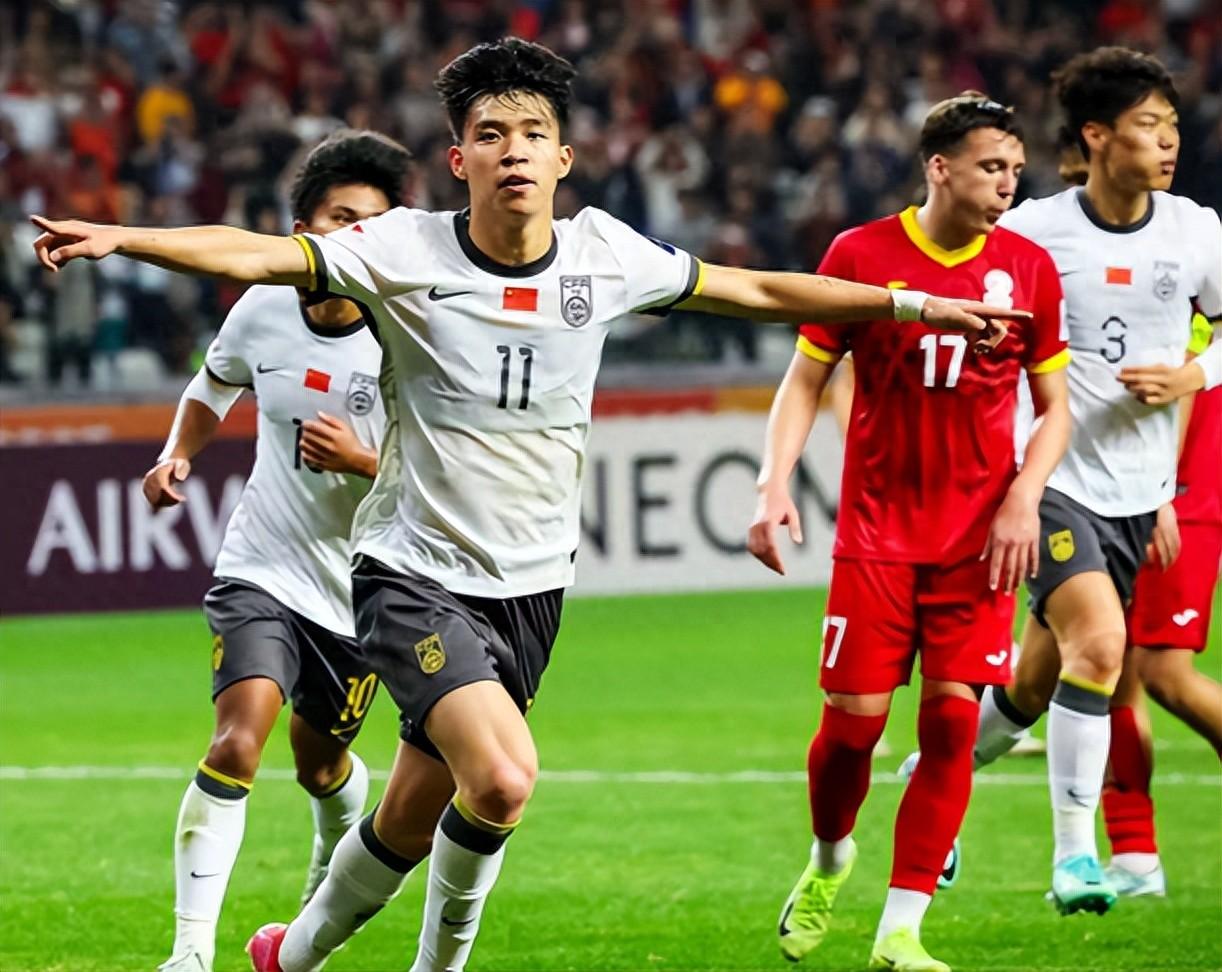 势均力敌：亚洲强队展开激烈角逐的简单介绍