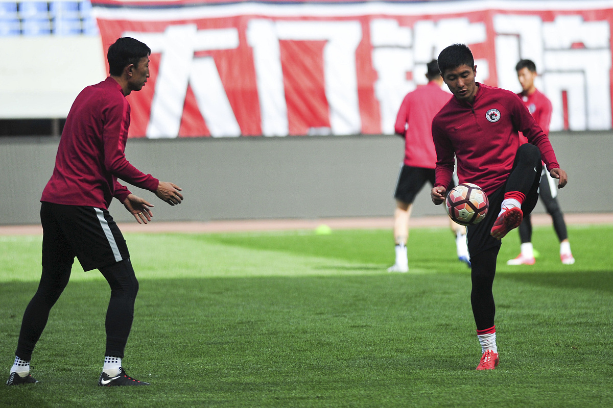 开云体育在线-包含球队场地遭遇问题,或将影响后续比赛进行的词条