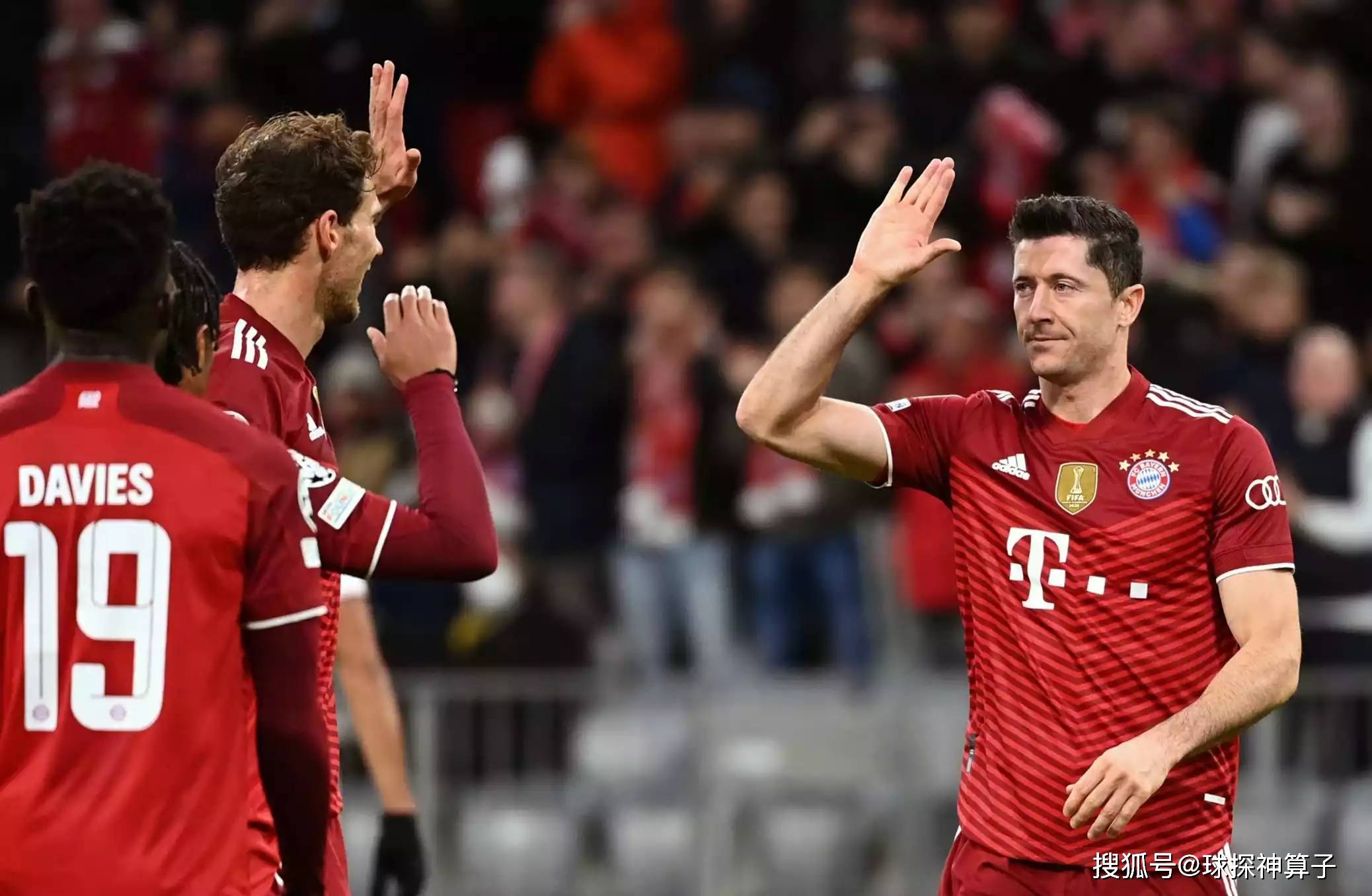 关于莱比锡红牛护卫饱受伤病困扰，球队稳定性受挑战的信息