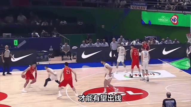 山东男篮遭遇连败，斯隆表现神勇