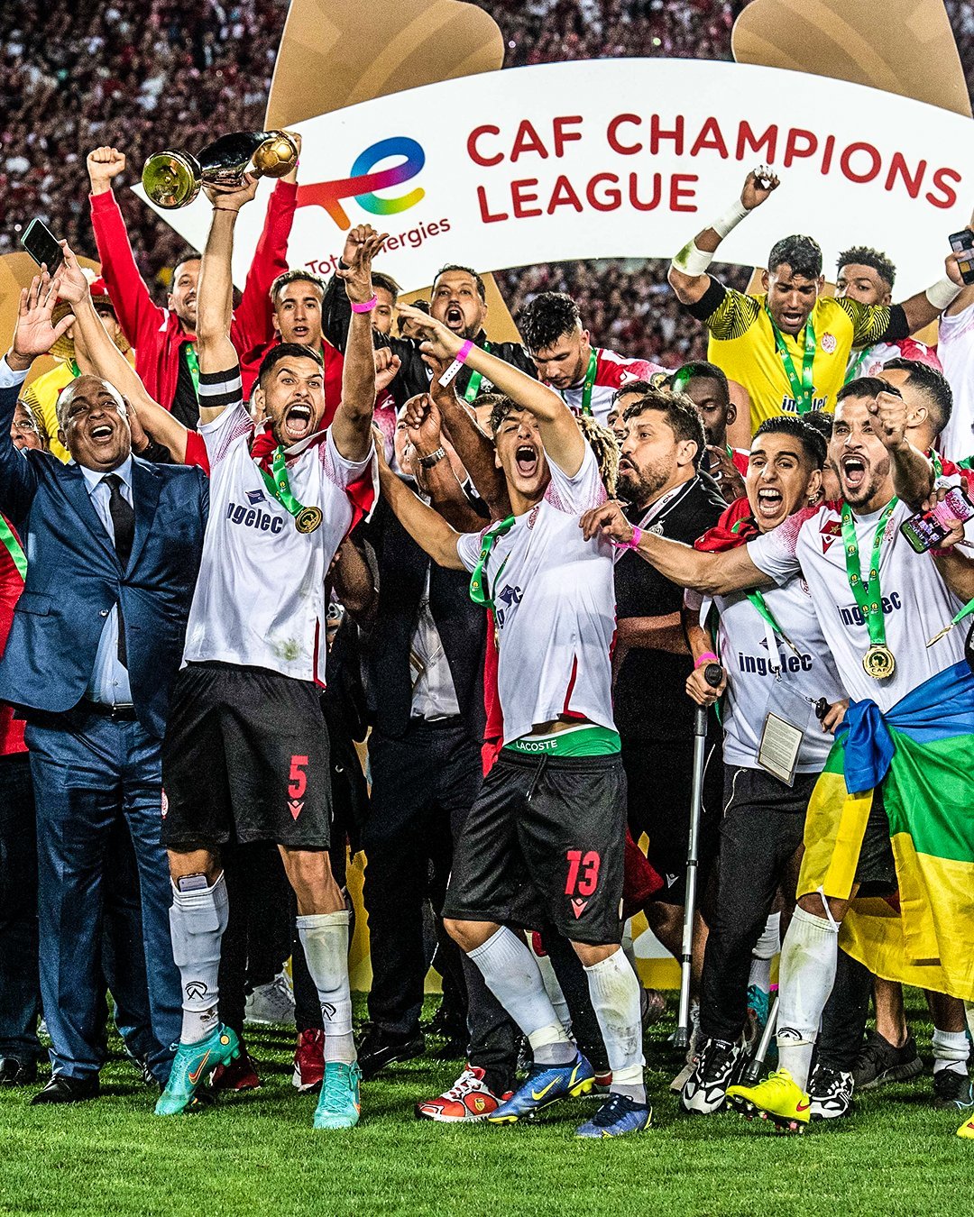 开云体育app-惊喜调整:维达德卡萨布兰卡世俱杯大名单公布的简单介绍