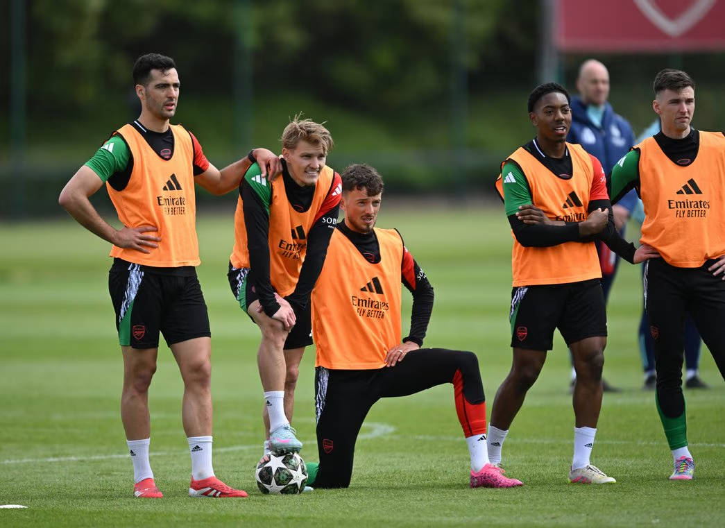 开云下载-阿森纳球员表现出色,球队近期状态明显回暖