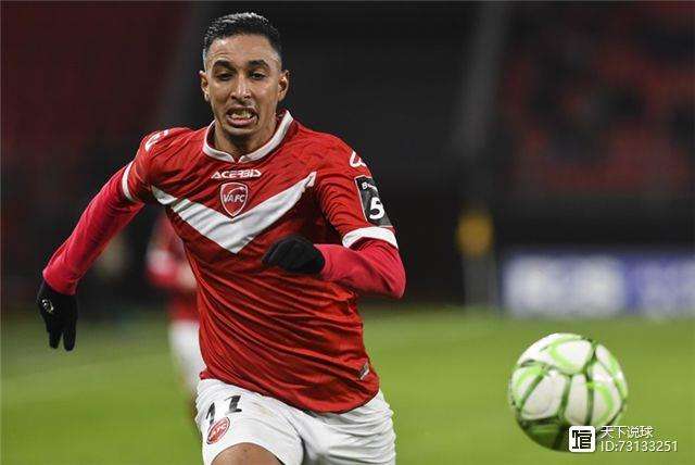 包含瓦朗谢纳球员因伤缺阵，影响战力的词条