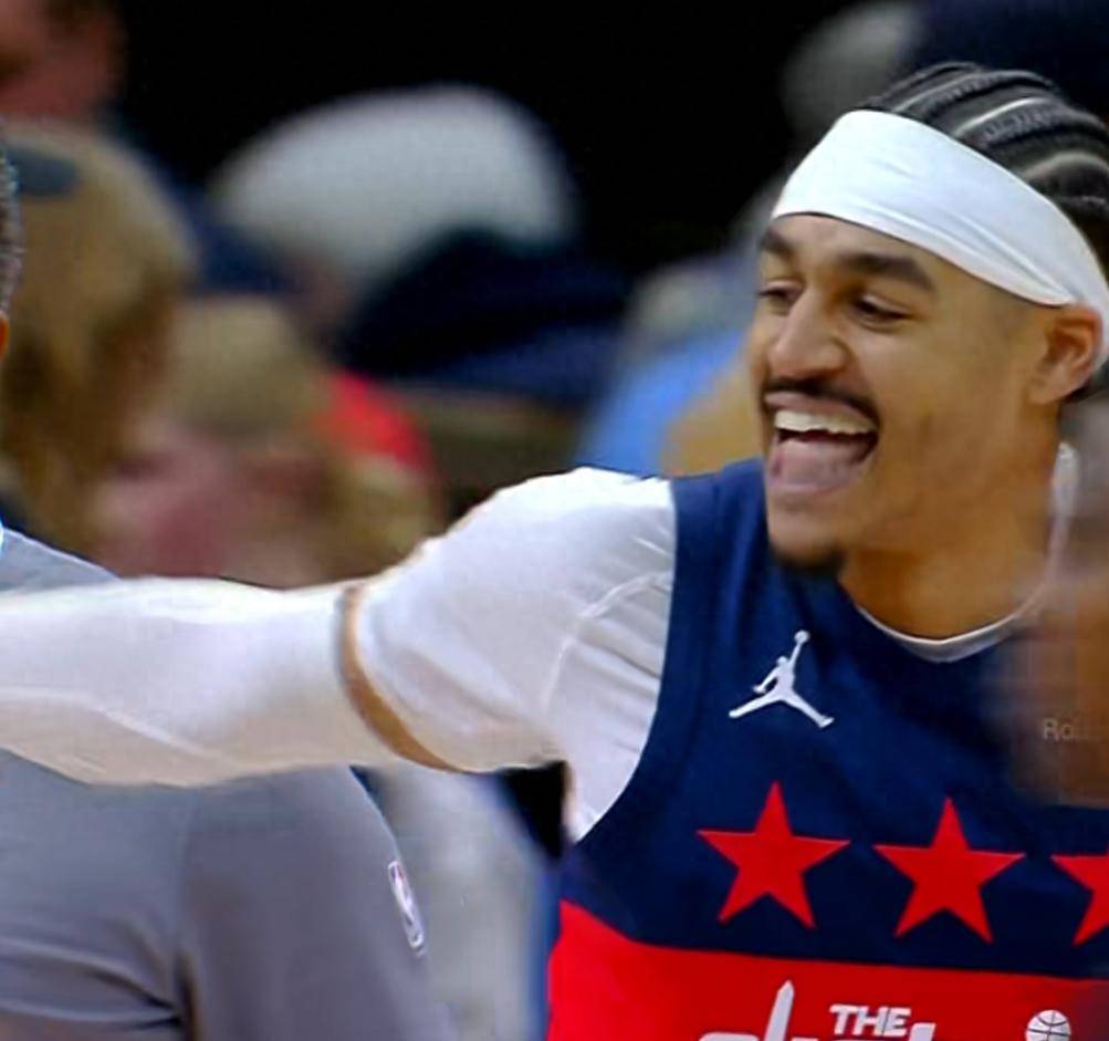 开云体育-关于惊世绝杀！球场上一场胜负决胜负负，长度个字的信息