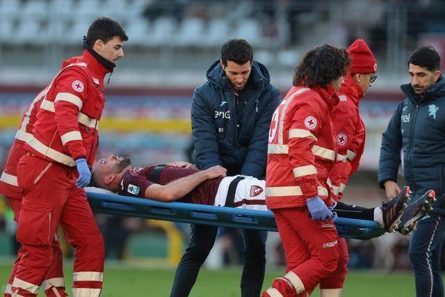 开云体育在线-帕尔马客场逆袭都灵，保级路漫漫的简单介绍