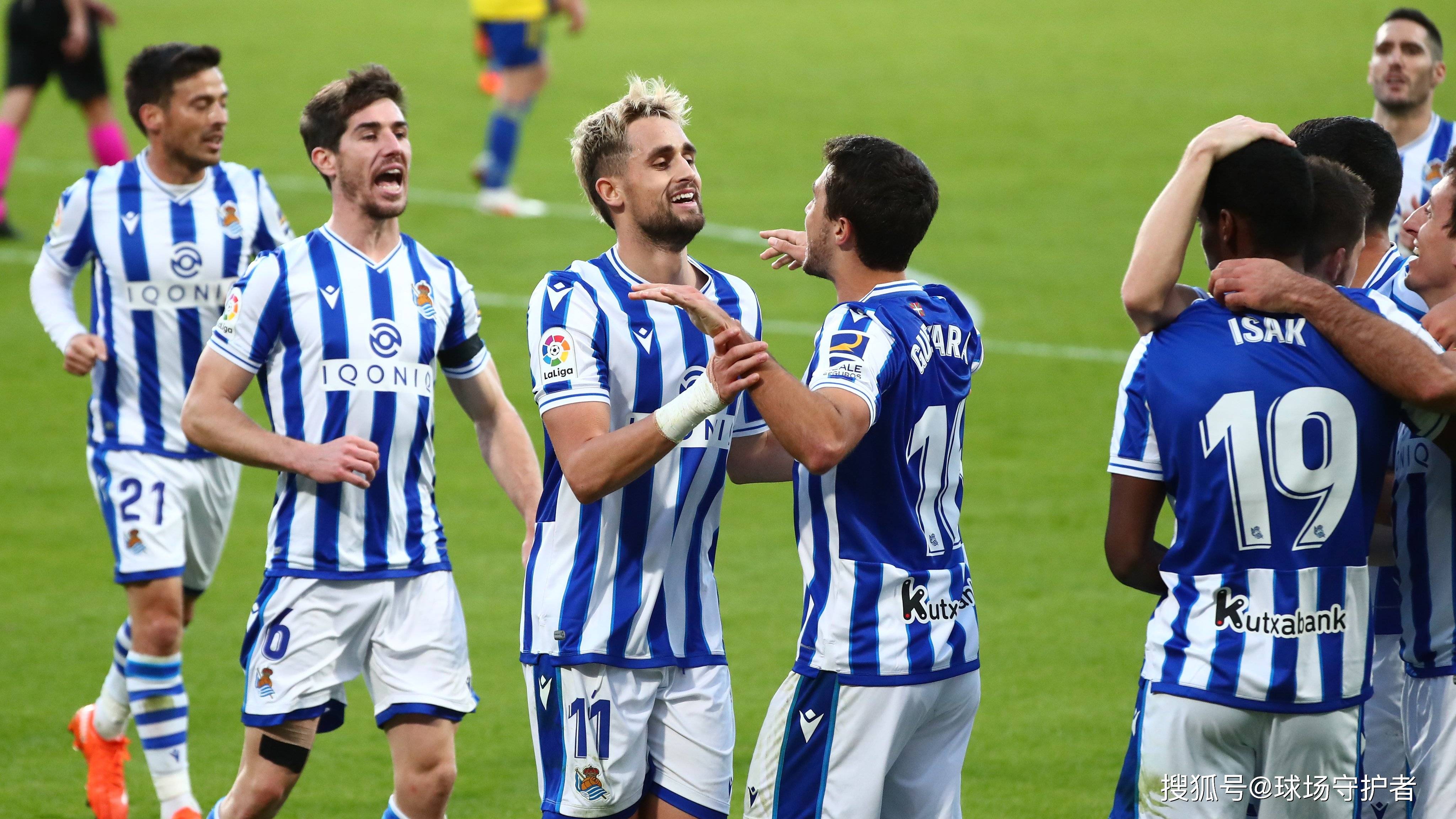 开云体育APP下载-巴伦西亚客场力克巴里亚多利德延续不败