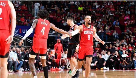 包含河北球队大放异彩，摘取胜利果实的词条