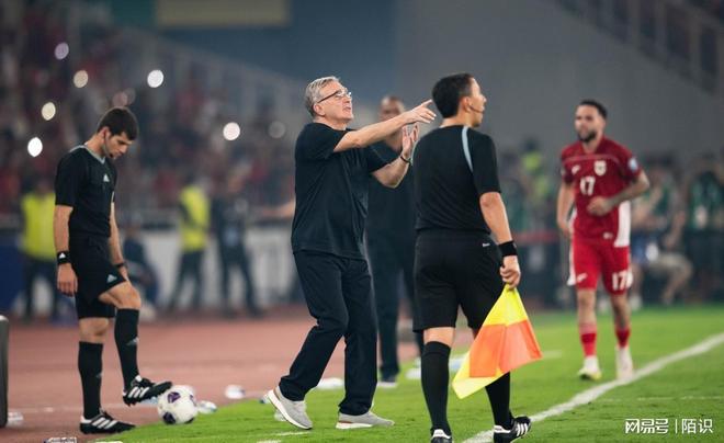 开云体育入口-申花防衛坚固对敌，以少胜多输出彩笔助独绽西子