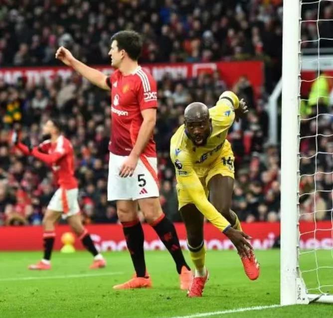 开云体育-曼联将迎战水晶宫，红魔必须全力以赴