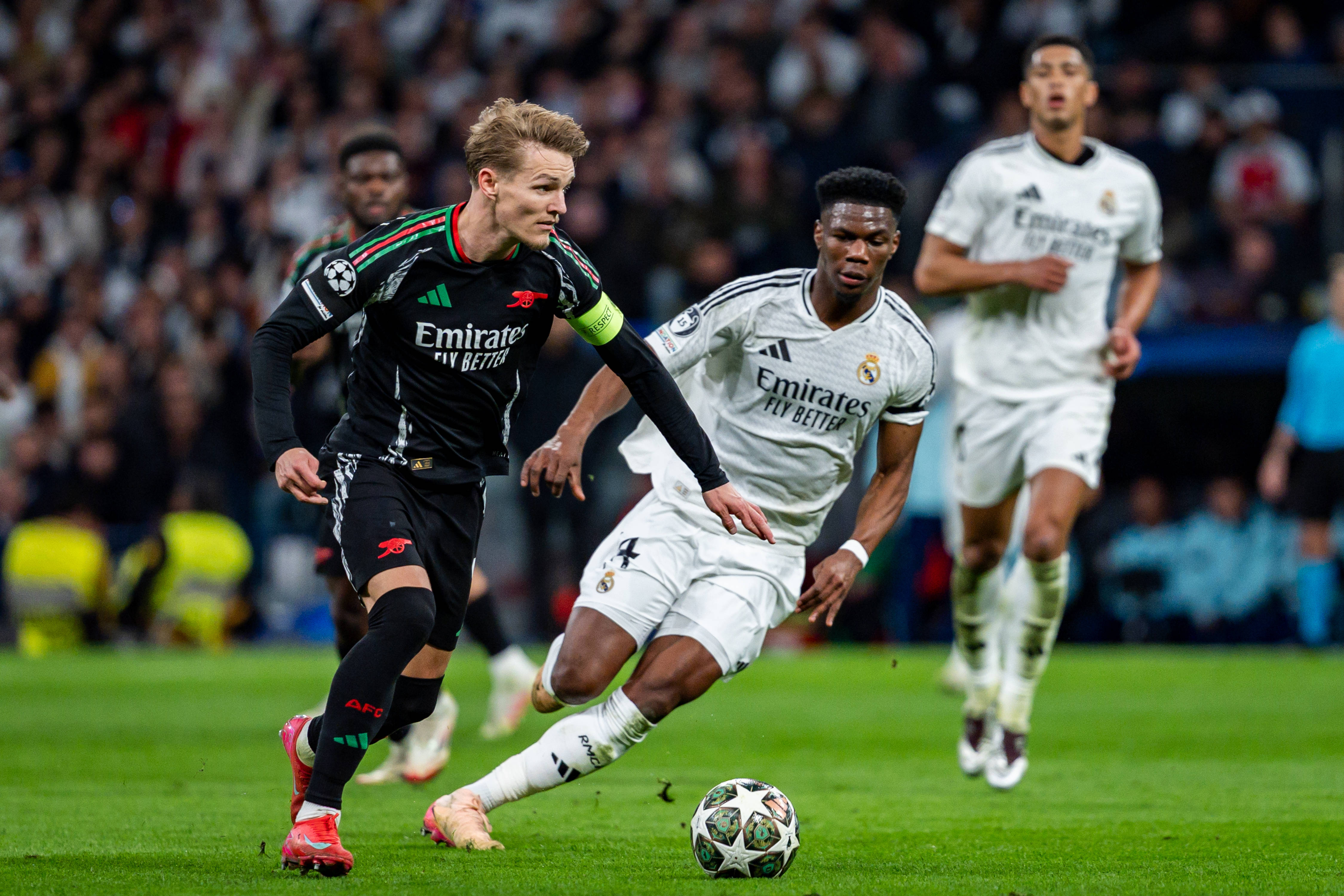 开云官网-皇马压哨大胜，成功晋级欧冠四强