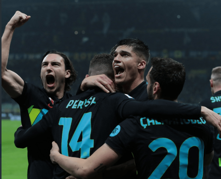 佛罗伦萨客场不败，稳步上升积分榜