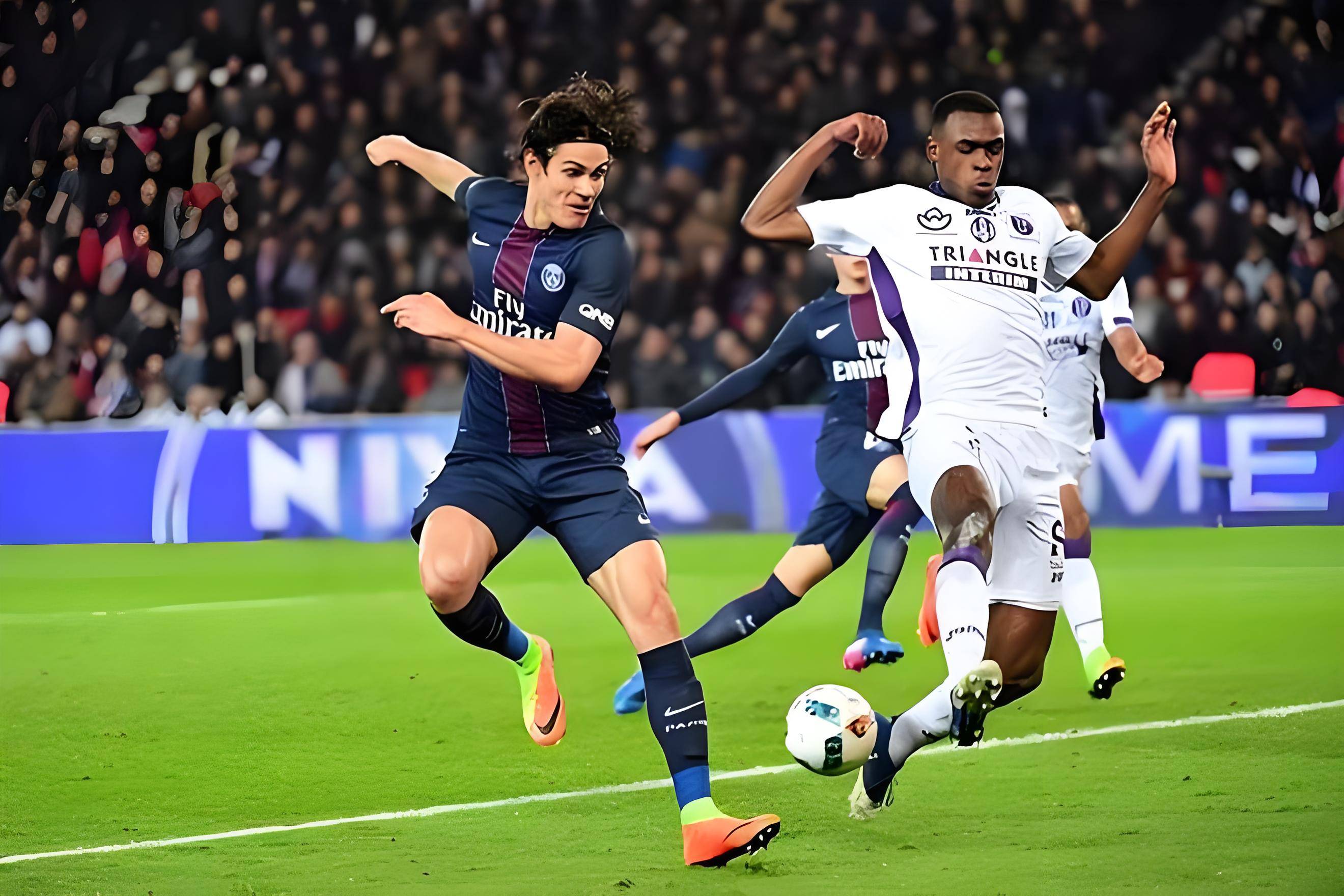 欧洲联赛硝烟四起，球队争夺激烈，胜负难料