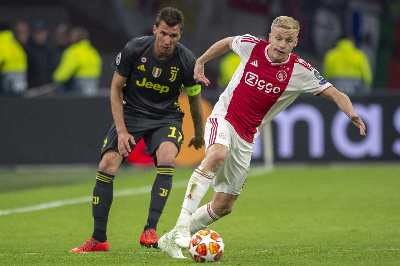 开云官网-阿贾克斯对阵皇马，荷西交锋谁能胜出