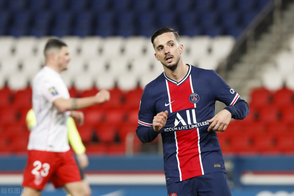 开云体育在线-里昂客场大胜，积分大幅提升