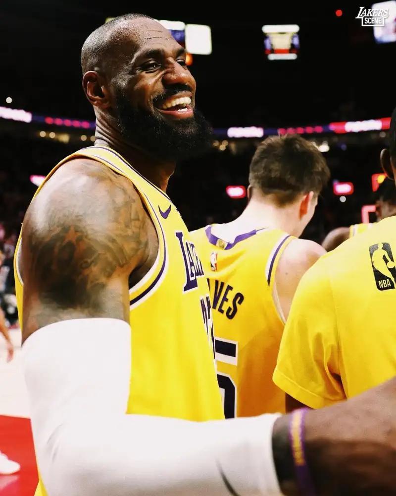 开云平台-瓦朗谢纳客场不敌强敌，失分惨重的简单介绍