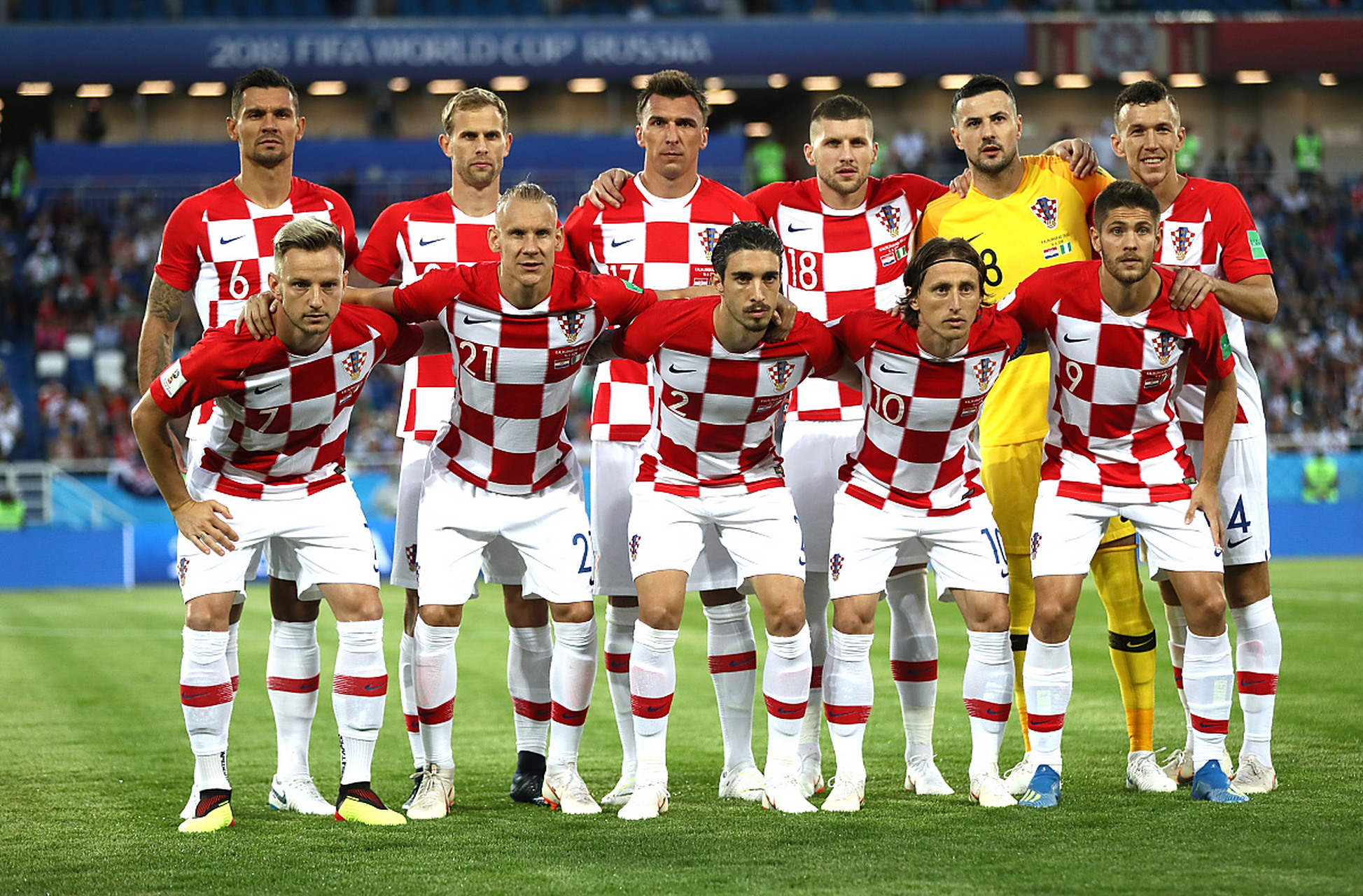 开云体育官网-欧洲杯预选赛高潮迭起，胜负难断