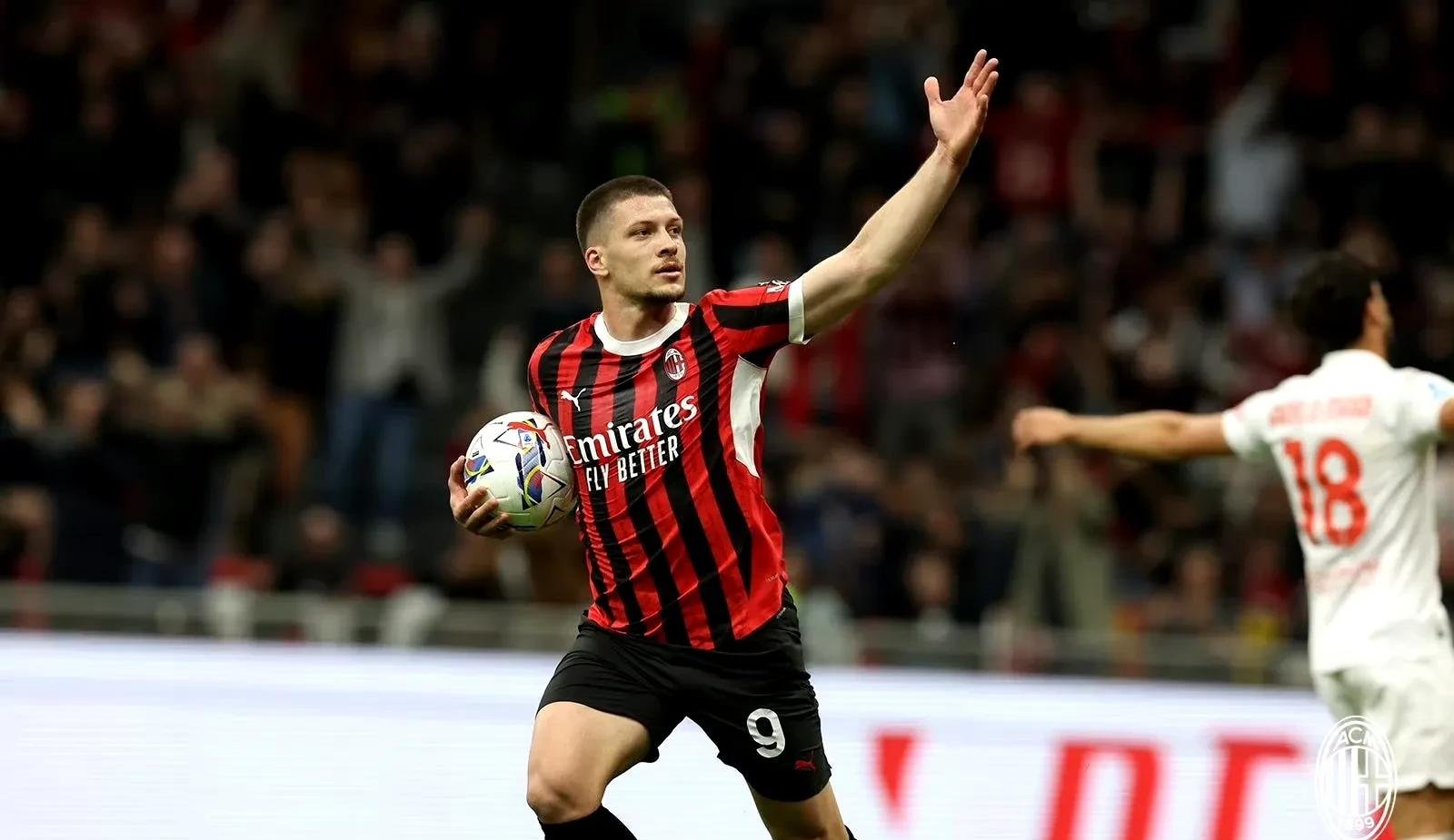 开云体育app-关于AC米兰连胜日渐增多,那不勒斯难逃败局的信息