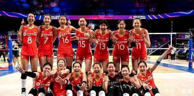 开云体育官方网站-罗马主场告捷，球迷欢欣鼓舞