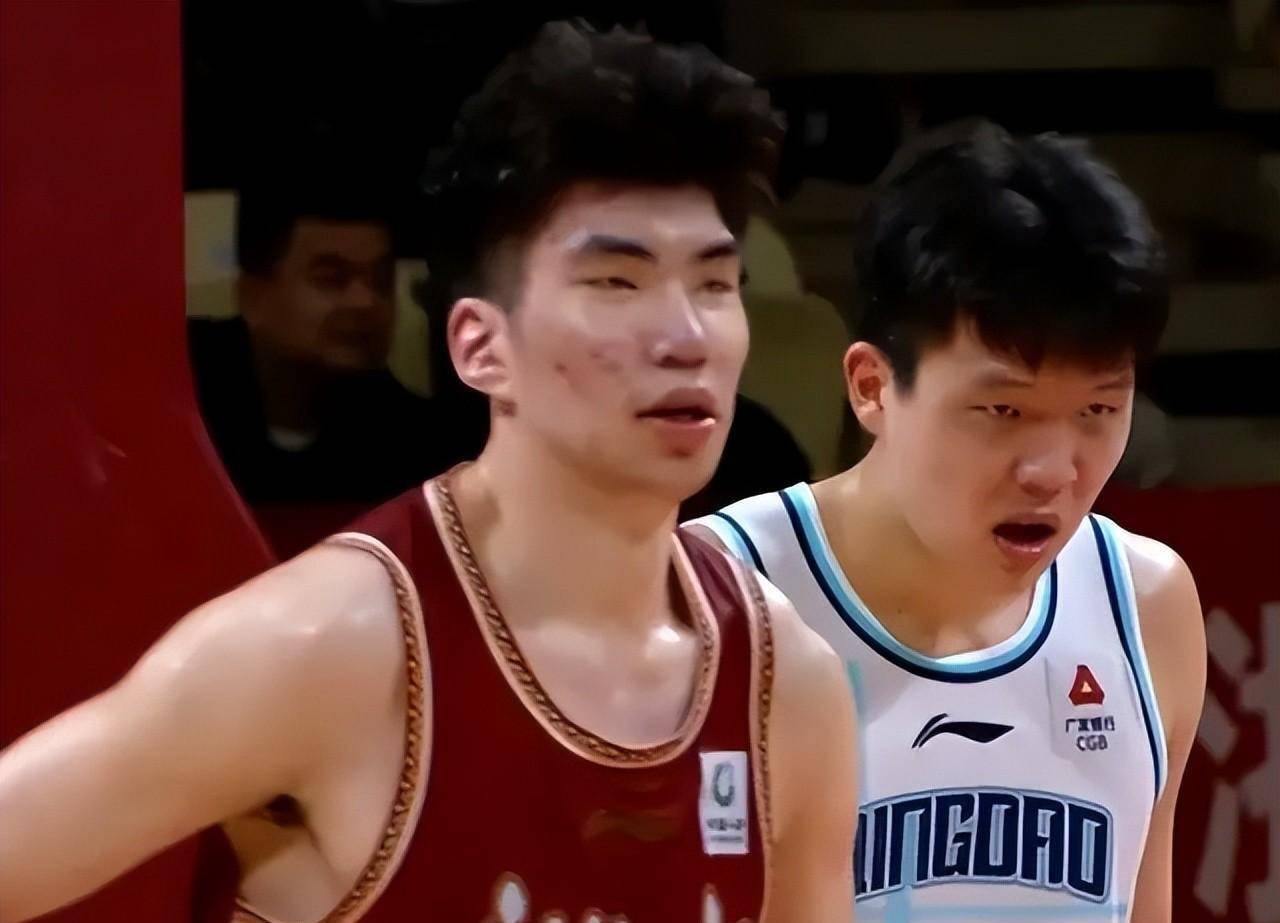 顶级球队跃进擂台：激烈对决引人注目