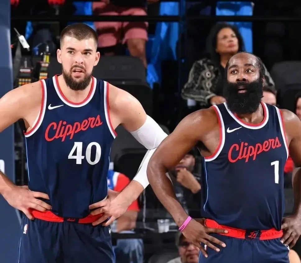 开云下载-纽伦篮网逆转战胜掘金,德安东尼针对哈登启用新战术的简单介绍