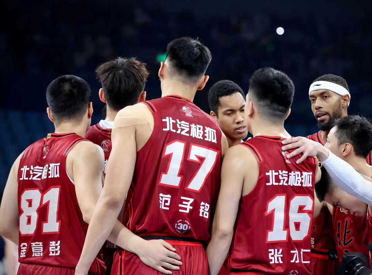 开云体育中国-北京人和球员密集伤退,紧急调整阵容