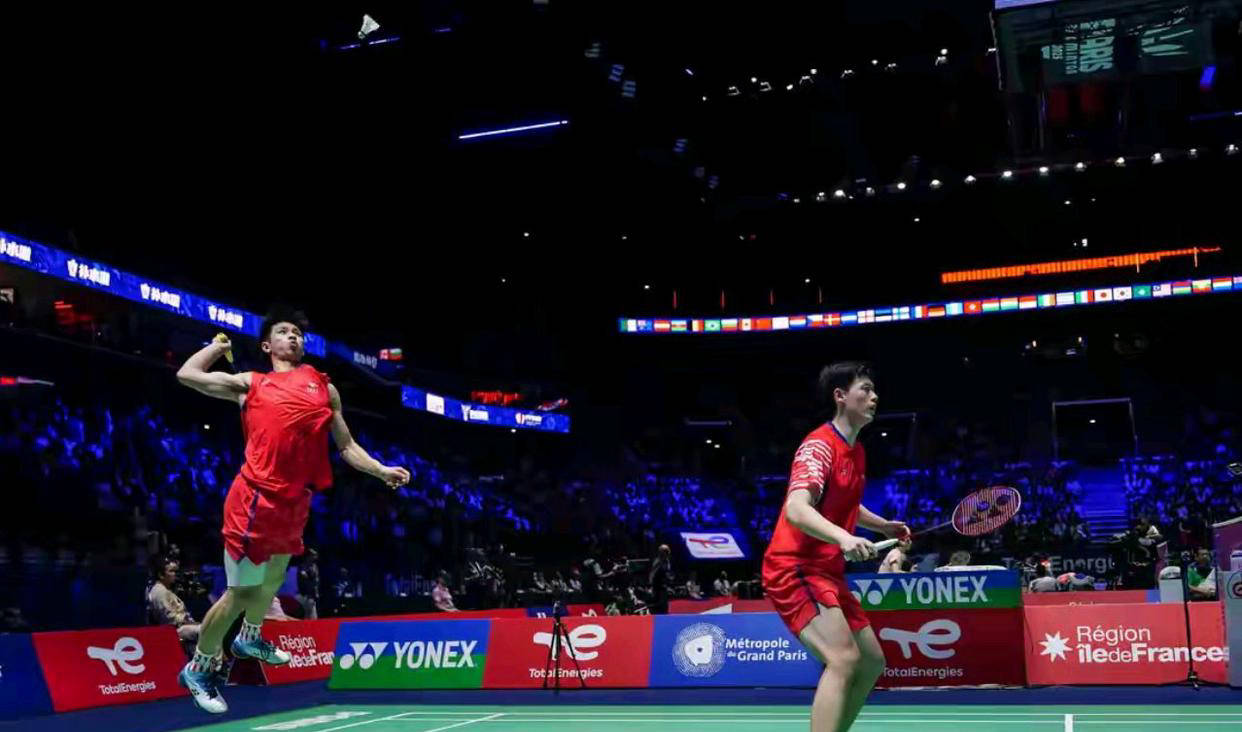 丹麦队在欧锦赛上击败对手，晋级八强