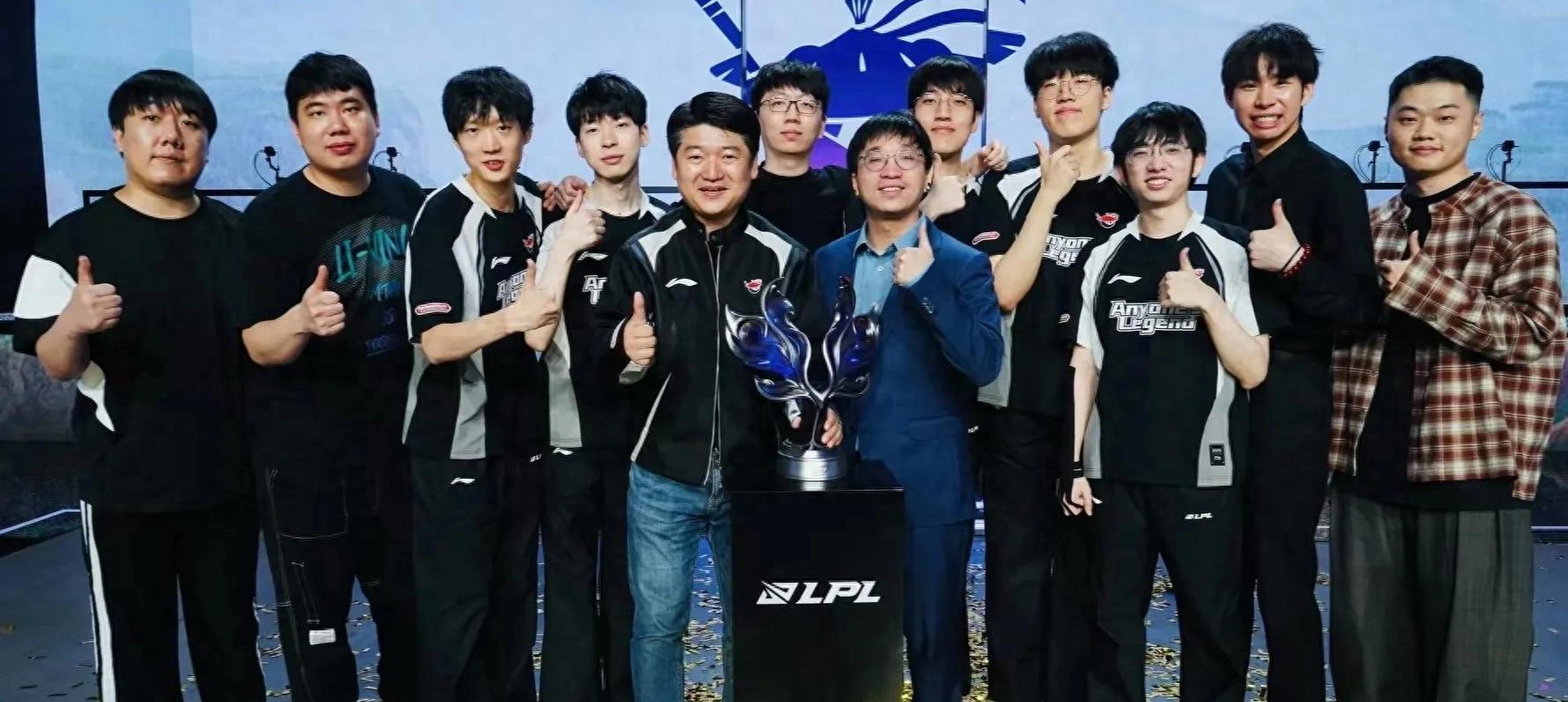 开云官网-DK翻盘RNG,Peanut关键团战开团秒人激烈交锋淘汰赛,让粉丝疯狂欢呼