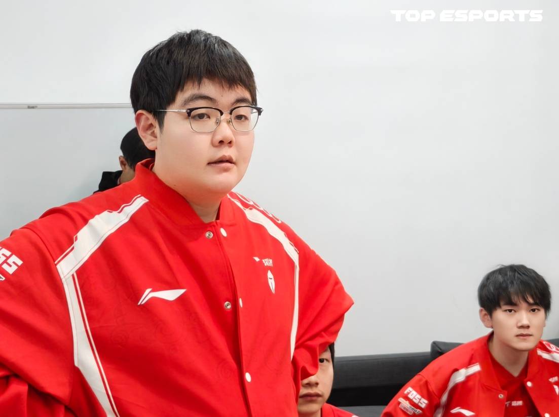 关于G2力克NS，Viper开启传奇时刻激烈交锋成都决赛之夜，强势挺进下一轮的信息