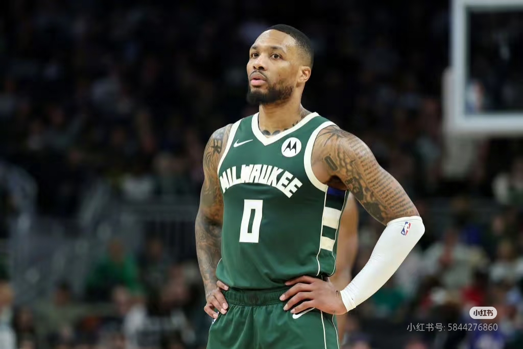 开云体育官网-开拓者胜雄鹿，利拉德35分率队逆转