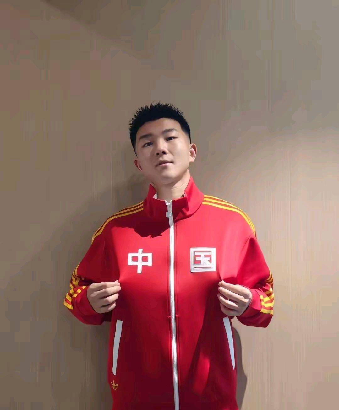 开云体育下载-中超球员技艺超群，晋升为国内足坛佼佼者