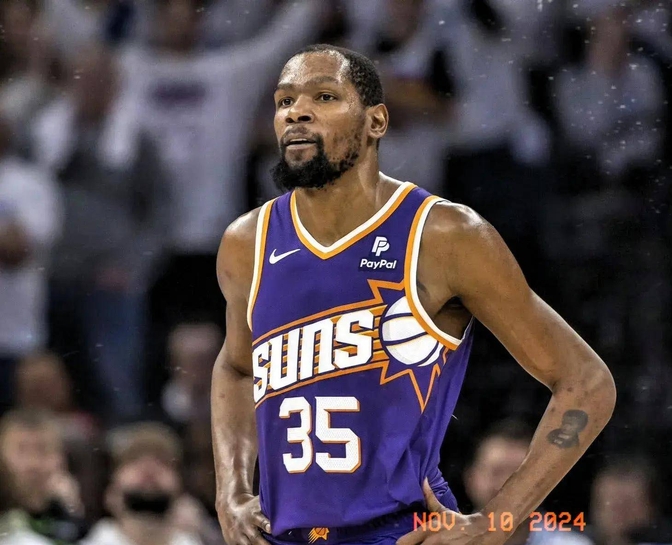 快船大胜黄蜂，锁定西部第一